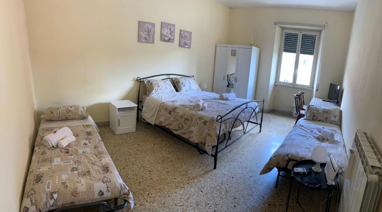 Bed and Breakfast Da Giulia Roma Exterior foto